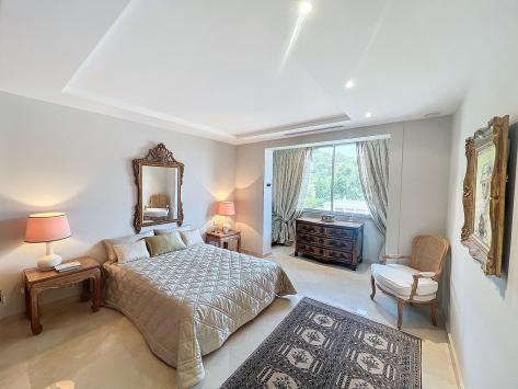 Cannes, Provence-Alpes-Côte d'Azur - Appartement 3.5 pièces 140.00 m2 EUR 2'200'000.-