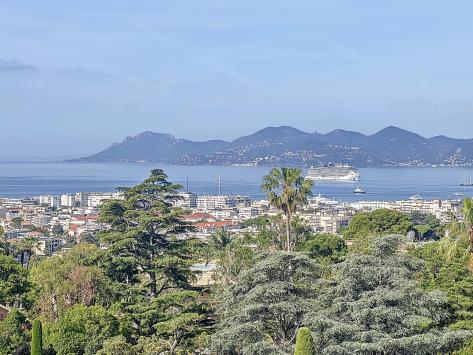 Appartement, 3.5 pièces, 140.00 m2 -  EUR 2'200'000.-