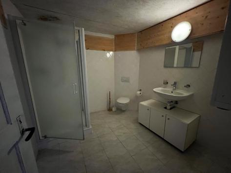 Alle, Jura - Maison 6.0 pièces 300.00 m2 CHF 320'000.-