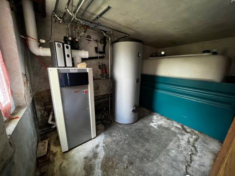 Alle, Jura - Maison 6.0 pièces 300.00 m2 CHF 320'000.-