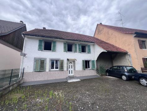 Alle, Jura - Maison 6.0 pièces 300.00 m2 CHF 320'000.-