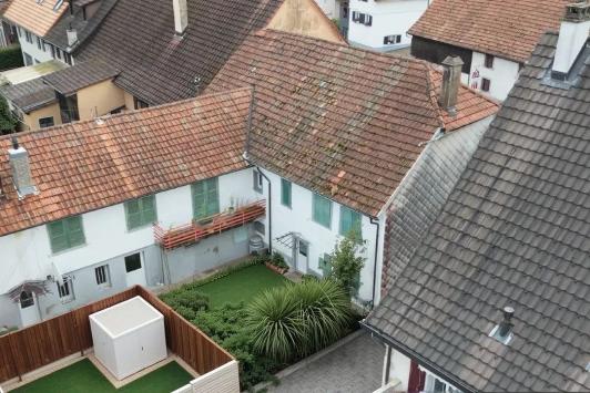 Alle, Jura - Maison 6.0 pièces 300.00 m2 CHF 320'000.-