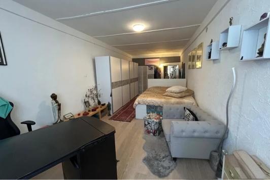 Porrentruy, Jura - Mixed building 5.0 Rooms 580.00 m2 CHF 1'050'000.-