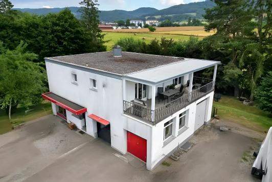 Courgenay, Jura - Commerce 10.0 pièces 320.00 m2 CHF 695'000.-
