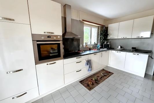 Courgenay, Jura - Commerce 10.0 pièces 320.00 m2 CHF 695'000.-