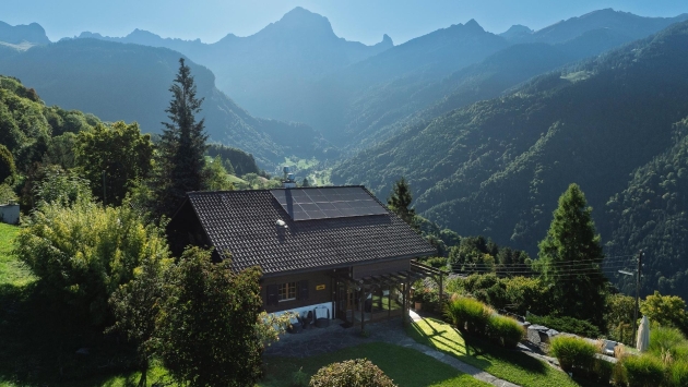 Maurer - Chalet individuel Les Posses Chalet Chalet, 7.5 pièces, 201.33 m2  CHF 1'280'000.- 1880 Bex