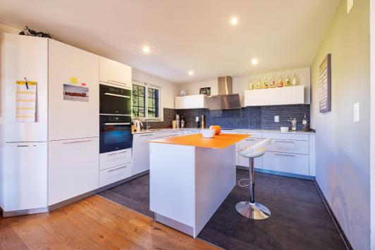 Bex, Vaud - Chalet 7.5 Rooms 201.33 m2 CHF 1'280'000.-