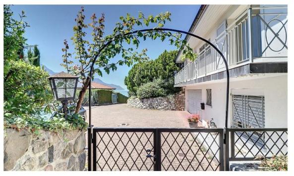 Villeneuve, Vaud - Maison 6.5 pièces 248.00 m2 CHF 2'520'000.-