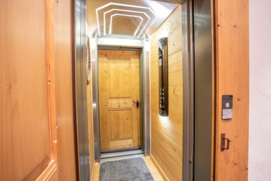 Verbier, Valais - Chalet 10.0 pièces 383.00 m2 Prix sur demande