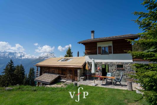 Verbier, Valais - Chalet 4.5 Rooms 72.00 m2 Price upon request