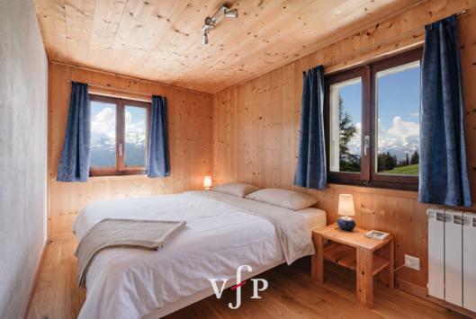 Verbier, Valais - Chalet 4.5 Rooms 72.00 m2 Price upon request