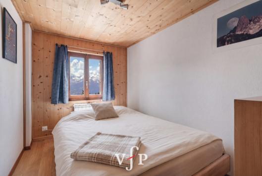 Verbier, Valais - Chalet 4.5 Rooms 72.00 m2 Price upon request