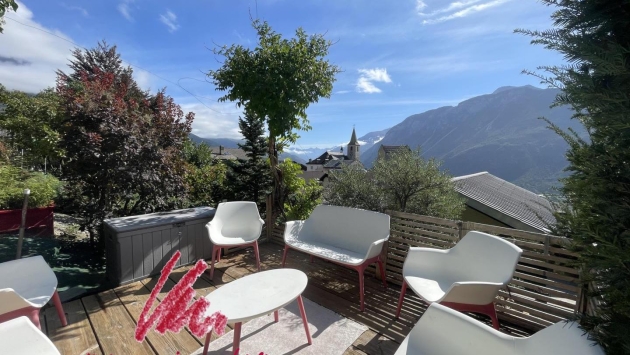 Venthone, Rue de l'Ancienne Ecole 1 maison villageoise 5,5 pièces 2 appartements, Allegro casa del villaggio casa del villaggio, 5.5 Stanze, 171.67 m2  CHF 853'000.- 3973 Venthône