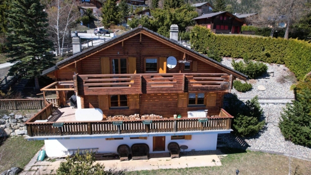 ch205_Chalet Laponia_Anzère_Bocca Laura Chalet Chalet, 6.5 pièces, 186.00 m2  CHF 1'250'000.- 1972 Anzère