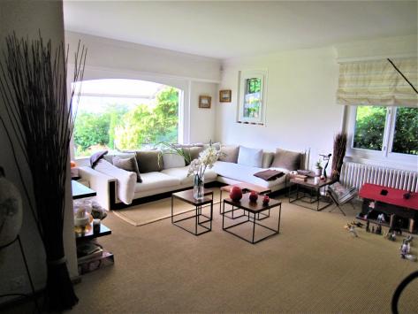 La Croix (Lutry), Vaud - Villa 8.0 pièces 215.67 m2 Prix sur demande
