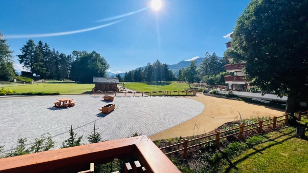 Fontainebleau Furnished flat Furnished flat, 4.5 Rooms, 140.00 m2  from CHF 4'000.- 3963 Crans-Montana