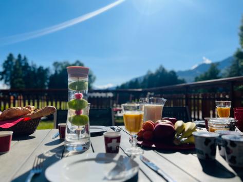 Crans-Montana, Valais - Furnished flat 4.5 Rooms  from CHF 4'000.-