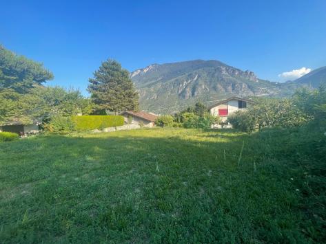 Sierre, Valais - Terrain à bâtir  703.00 m2 CHF 320'000.-