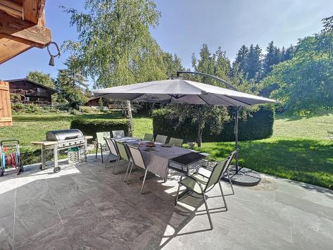 Crans-Montana, Valais - Chalet 5.5 Rooms 800.00 m2  from CHF 6'500.-