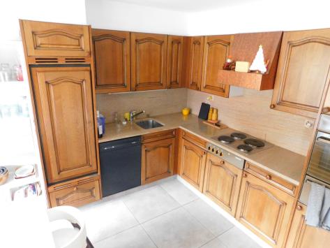 Saxon, Valais - Villa mitoyenne 7.5 pièces 725.00 m2 CHF 790'000.-