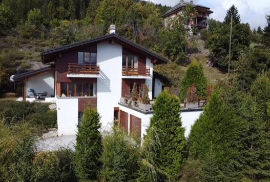 Arbaz, Valais - Chalet 6.5 pièces 273.00 m2 CHF 1'290'000.-