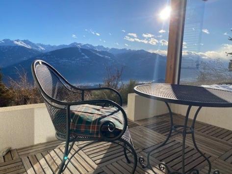 Arbaz, Valais - Chalet 6.5 Rooms 273.00 m2 CHF 1'400'000.-