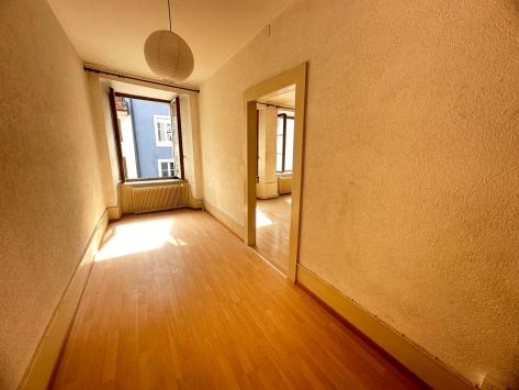 Porrentruy, Jura - Immeuble mixte 11.0 pièces 378.00 m2 CHF 565'000.-