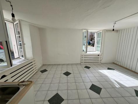 Porrentruy, Jura - Immeuble de rendement  658.00 m2 CHF 2'200'000.-