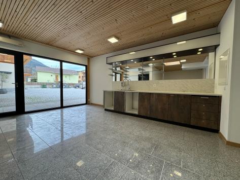 Bramois, Valais - Local commercial 2.0 pièces 38.00 m2 CHF 1'200.- / mois