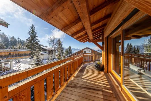 Crans-Montana, Valais - Traversant 5.5 pièces 192.75 m2 CHF 3'200'000.-