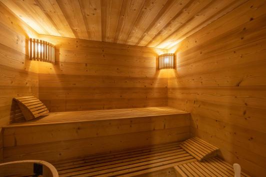 Crans-Montana, Valais - Traversant 5.5 pièces 192.75 m2 CHF 3'200'000.-