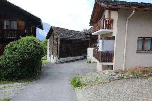 Liddes, Valais - Maison villageoise 8.0 pièces 135.00 m2 CHF 460'000.-