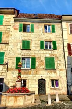 Porrentruy, Jura - Immeuble mixte 8.0 pièces 520.00 m2 CHF 1'075'000.-