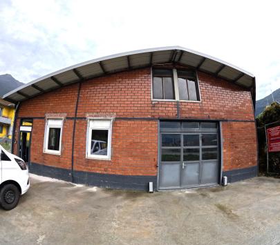 Martigny, Valais - Atelier avec dépôt et bureau  154.00 m2 CHF 1'400.- / mois