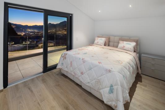 Lens, Valais - Villa 6.5 pièces 274.00 m2 CHF 3'200'000.-