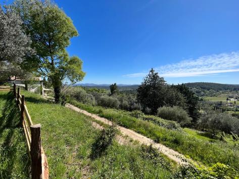 Callas, Provence-Alpes-Côte d'Azur - Maison villageoise  70.00 m2 EUR 420'000.-
