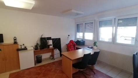 Location Bureau 20 m2 - Roche - Niko Bureau Bureau, 1.0 pièces, 20.00 m2  CHF 430.- / mois 1852 Roche VD