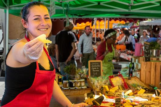 Lorgues, Provence-Alpes-Côte d'Azur - Villa 5.0 Rooms 135.00 m2 EUR 600'000.-