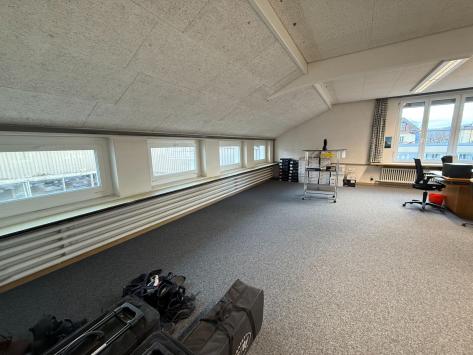 Porrentruy, Jura - Bureau 3.0 pièces 200.00 m2 CHF 2'500.- / année