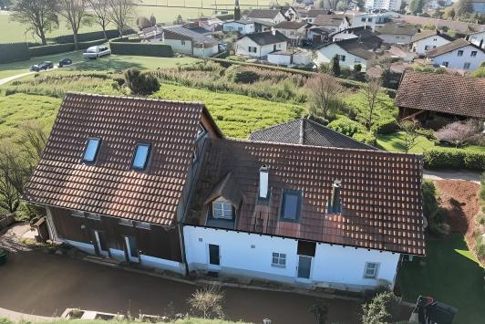 Courgenay, Giura - Appartamento con terrazza 3.0 Stanze 70.00 m2 CHF 320'000.-