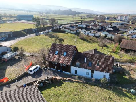 Courgenay, Giura - Appartamento con terrazza 3.0 Stanze 70.00 m2 CHF 320'000.-