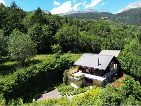 Mollens VS, Valais - Villa 7.5 pièces 422.00 m2 CHF 2'590'000.-