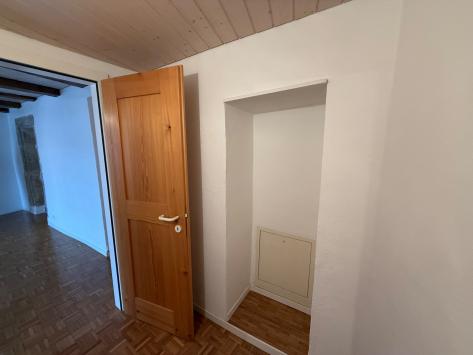 Porrentruy, Jura - Rental and commercial building 7.0 Rooms 320.00 m2 CHF 1'220'000.-