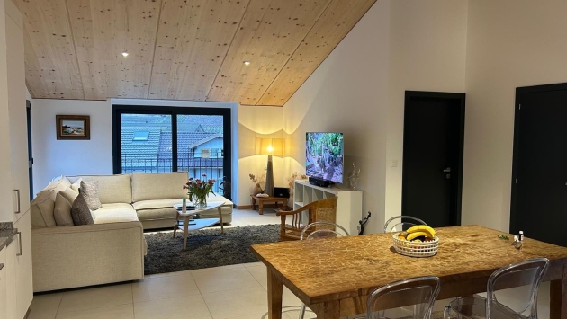 2,5 pcs Bramois - les hameaux de Bramois Attique Attique, 2.5 pièces, 100.00 m2  CHF 1'890.- / mois 1967 Bramois