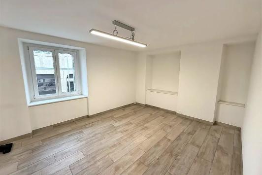 Porrentruy, Giura - Ufficio 4.0 Stanze 70.00 m2 CHF 1'350.- / mese