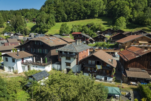 Les Posses-sur-Bex, Vaud - Maison villageoise 6.5 pièces 180.00 m2 CHF 580'000.-