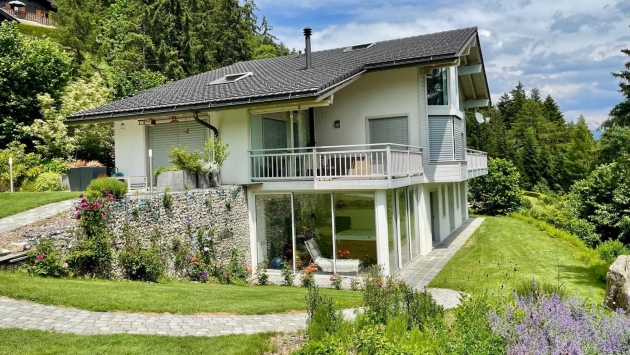 Chemin Faisant Chalet Chalet, 8.5 Stanze, 313.00 m2  CHF 3'100'000.- 1974 Arbaz