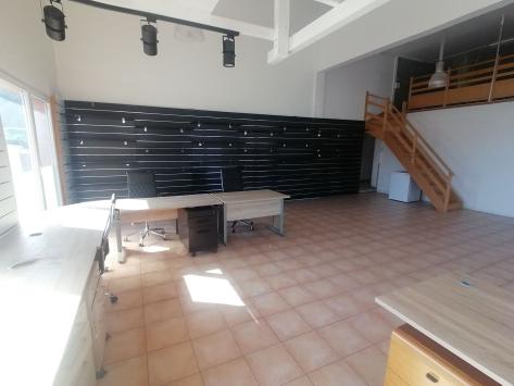 Bouveret, Valais - Bureau 4.0 pièces 153.00 m2 CHF 2'450.- / mois