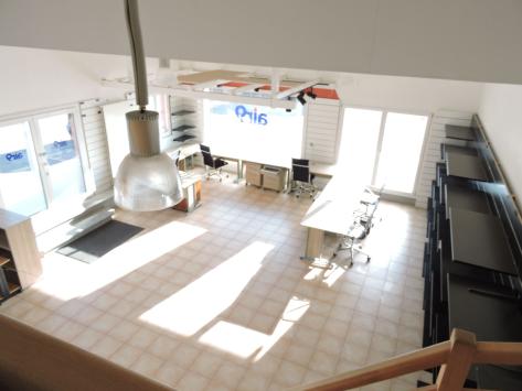 Bouveret, Valais - Bureau 4.0 pièces 153.00 m2 CHF 2'450.- / mois