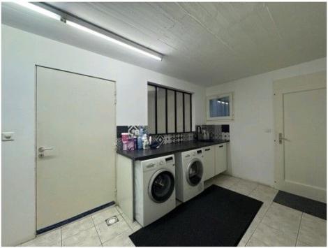 Porrentruy, Jura - Maison 6.5 pièces 220.00 m2 CHF 880'000.-